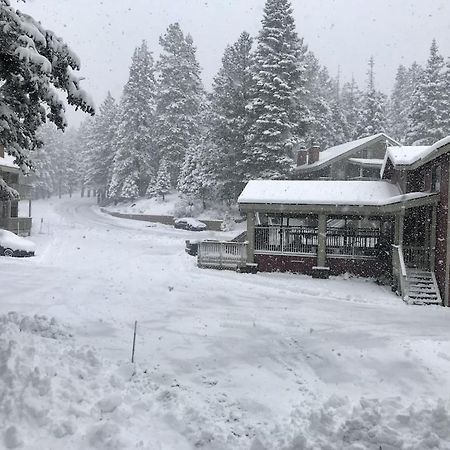 Cozy Condo Walking Distance To Village And Gondola W/ Pool/ Jacuzzi Sleeps 4. Mammoth Lakes Esterno foto