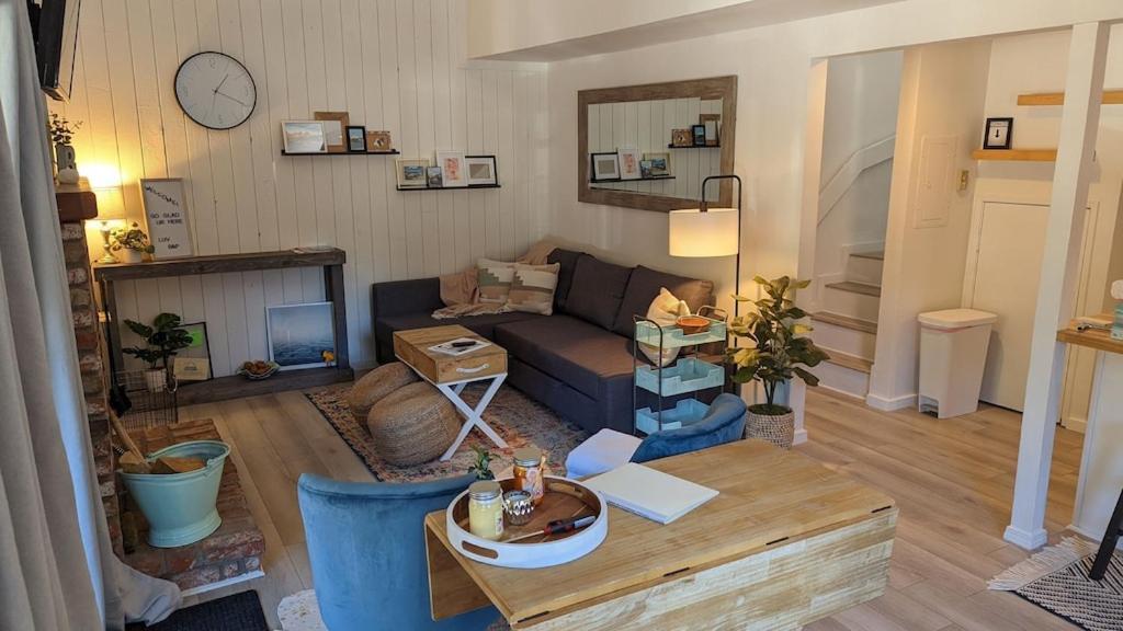 Cozy Condo Walking Distance To Village And Gondola W/ Pool/ Jacuzzi Sleeps 4. Mammoth Lakes Esterno foto